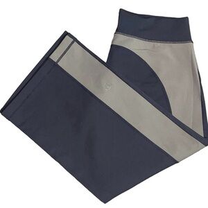 lululemon athletica Black and Gray Sweatpants with Modern Color-Block size 12